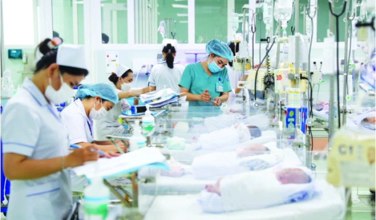Tạo cơ hội để giữ chân bác sĩ