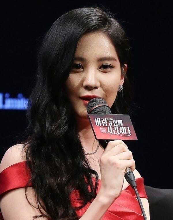 kem nền che mụn